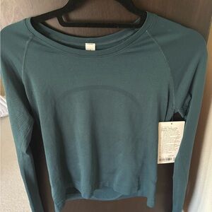 Lululemon Swiftly Tech Long Sleeve 2.0 Race Length Indochine Blue Size 8